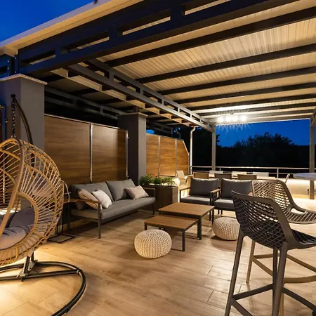 Willa Crowonder Nika - With Heated Swimming Pool, Jacuzzi And Sauna