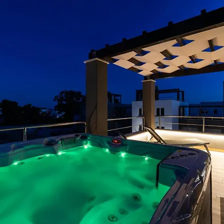 Crowonder Nika - With Heated Swimming Pool, Jacuzzi And Sauna Willa *