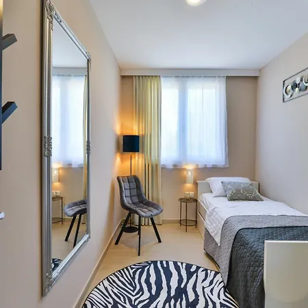 Willa Crowonder Nika - With Heated Swimming Pool, Jacuzzi And Sauna
