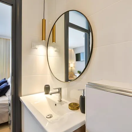 Willa Crowonder Nika - With Heated Swimming Pool, Jacuzzi And Sauna Zadar